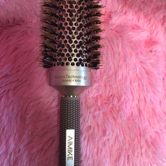 AIMIKE Round Brush, Nano Thermal Ceramic & Ionic Tech Hair Brush, Round Barre... - Picture 7 of 10